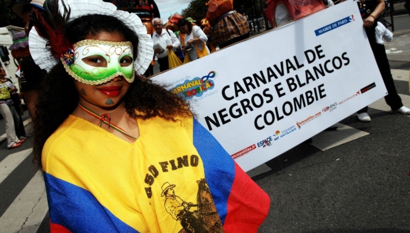 Karnaval chjornyh i belyh v Kolumbii 11