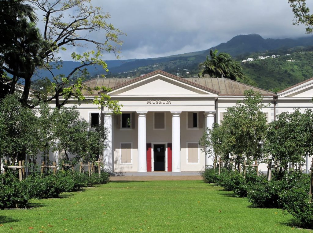 Музей Сен-Дени Музей Сен-Дени