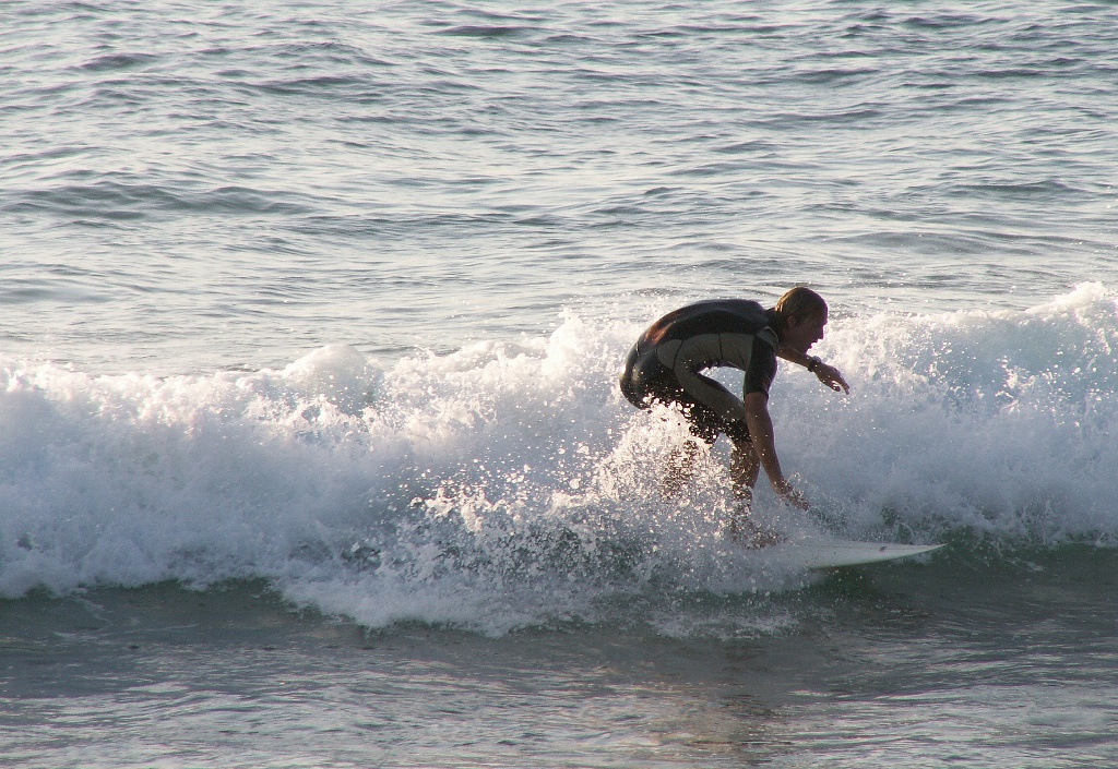 Занятие серфингом в Реюньоне Занятие серфингом в Реюньоне