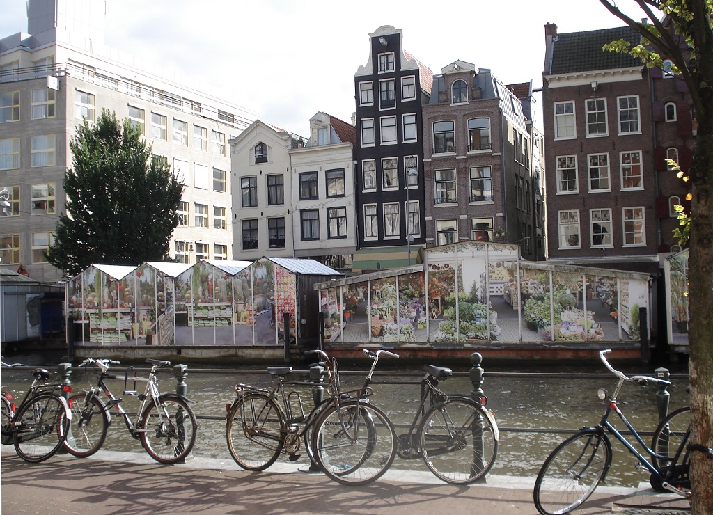 Велосипеды в разных городах мира Велосипеды в разных городах мира