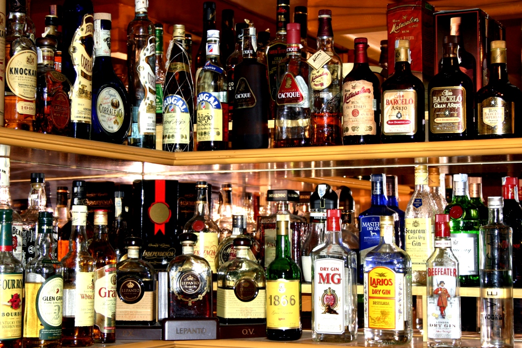 магазин с алкоголем магазин с алкоголем