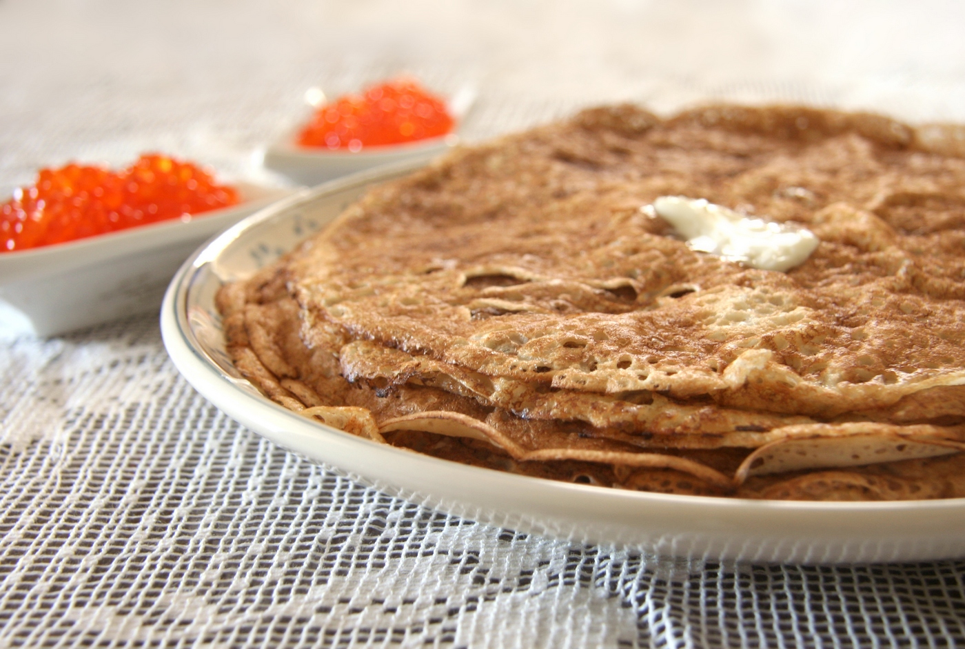 блины с икрой блины с икрой