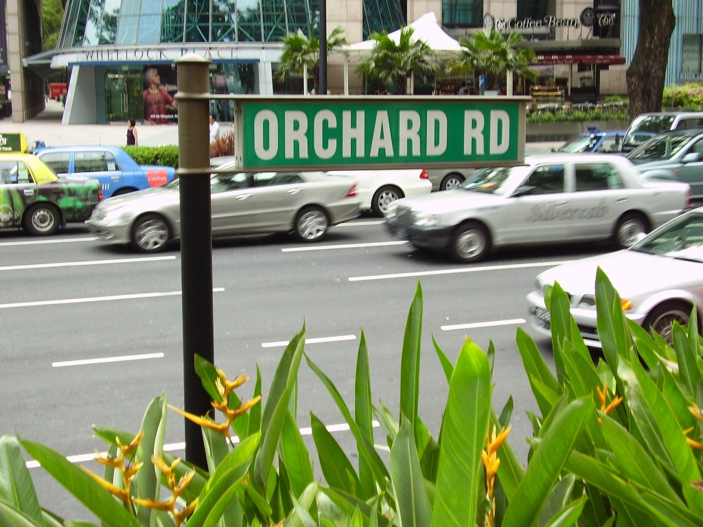 Улица Orchard Road в центре Сингапура