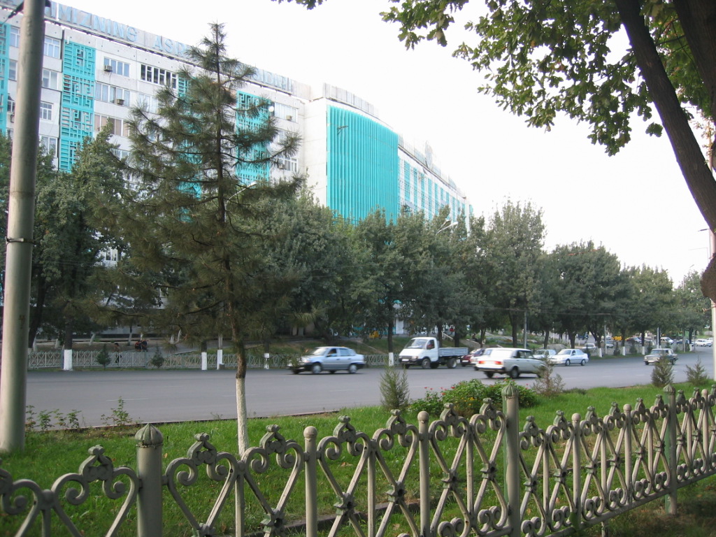 На улицах Ташкента