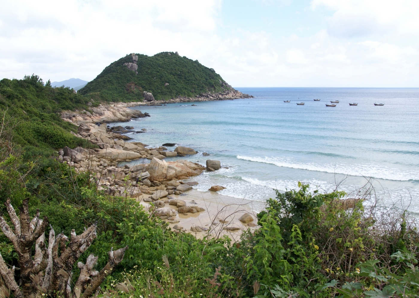 Один из пляжей во Вьетнаме