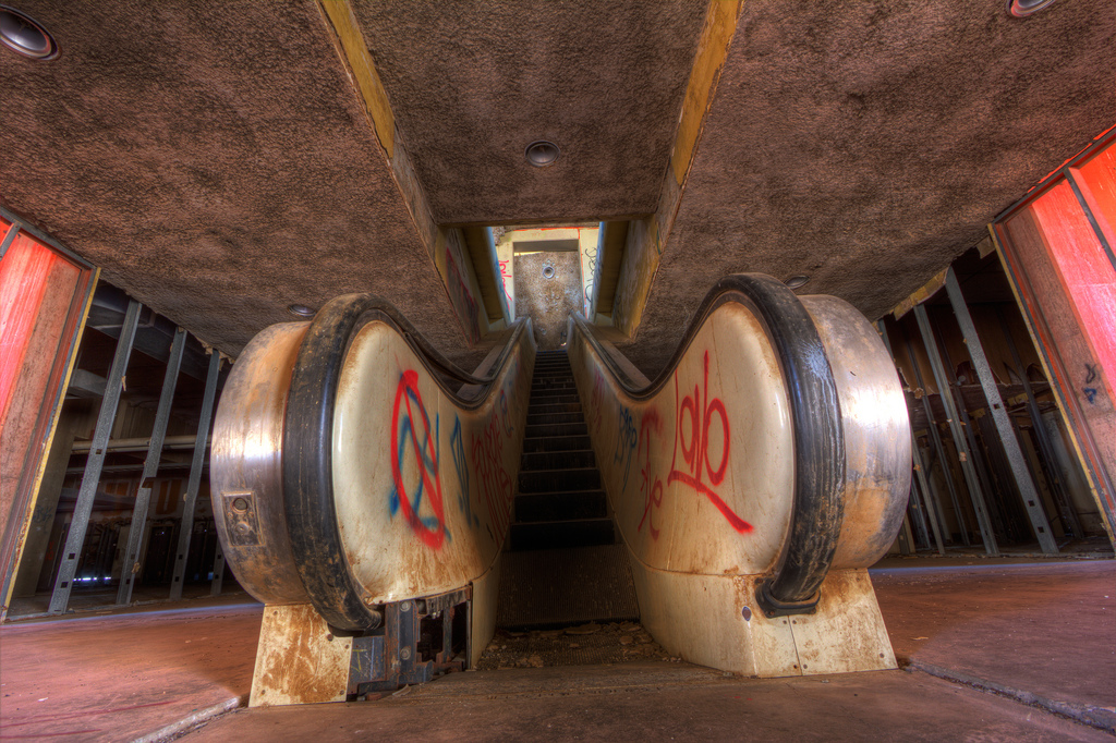 Стадион для скачек Phoenix Trotting Park, город Гудиер, Аризона Стадион для скачек Phoenix Trotting Park, город Гудиер, Аризона