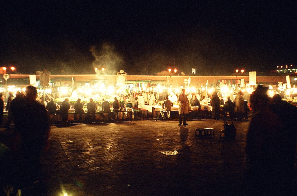 Ночной базар в Марокко