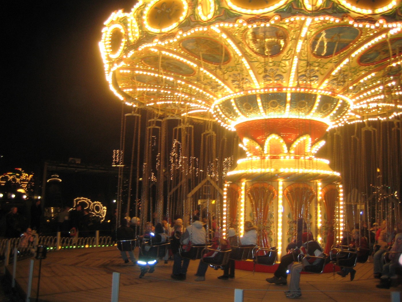 Парк Тиволи в Копенгагене Парк Тиволи в Копенгагене