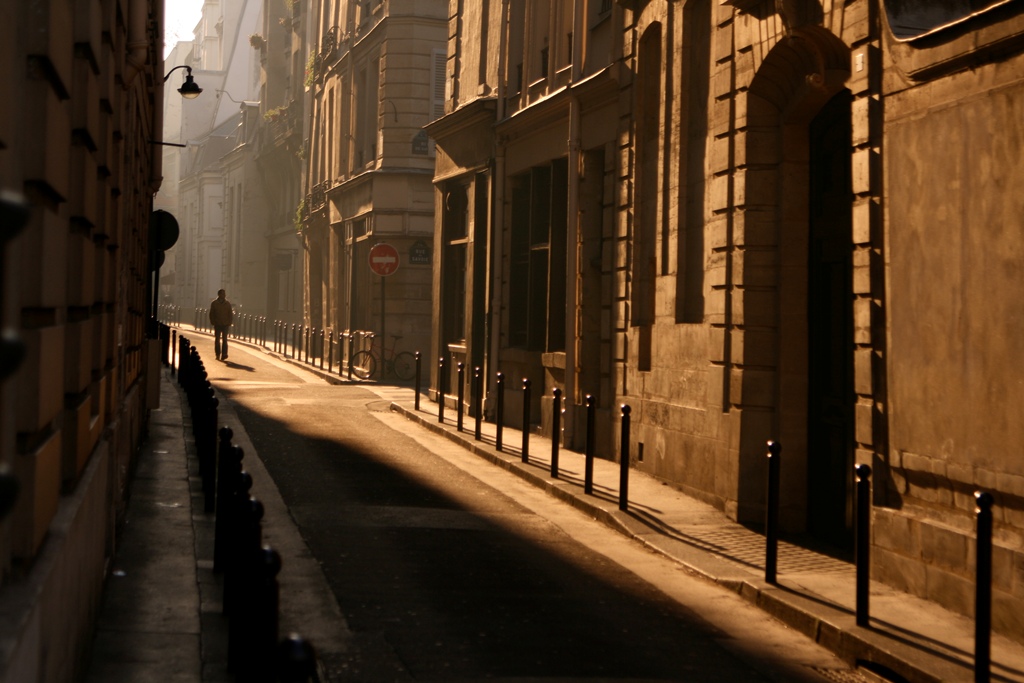 Вечерние улицы Парижа Вечерние улицы Парижа