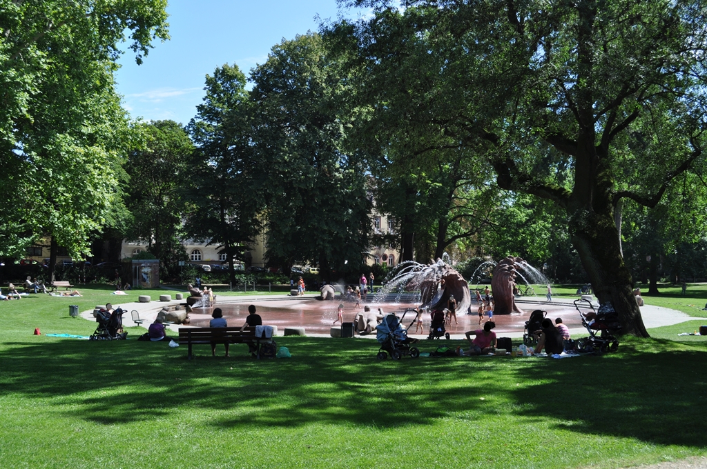 Парк отдыха Франкфурта-на-Майне Парк отдыха Франкфурта-на-Майне