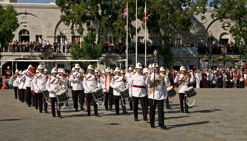 Парад в Гибралтаре Парад в Гибралтаре