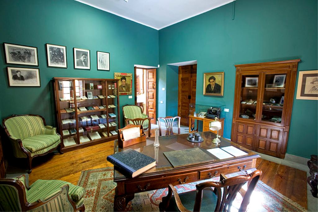 музей Томаса Моралеса Автор: Pepelopex