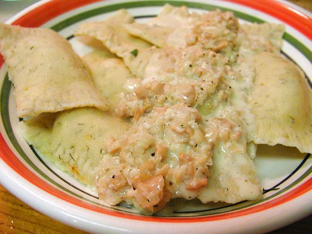 Равиоли — итальянские макаронные изделия Равиоли — итальянские макаронные изделия