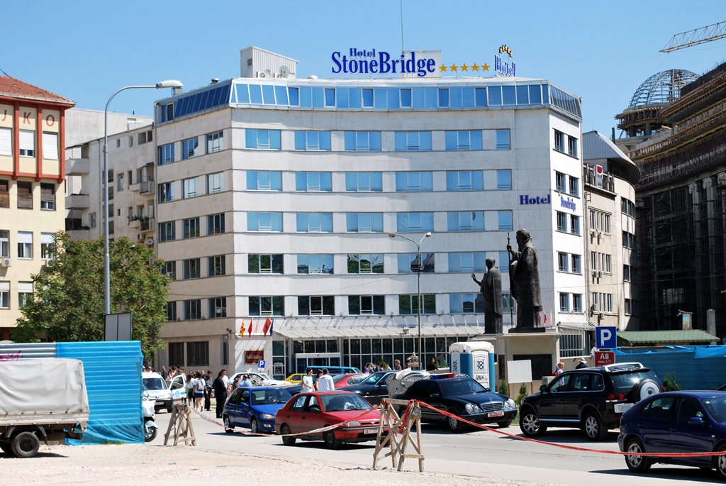 Отель StoneBribge Отель StoneBribge