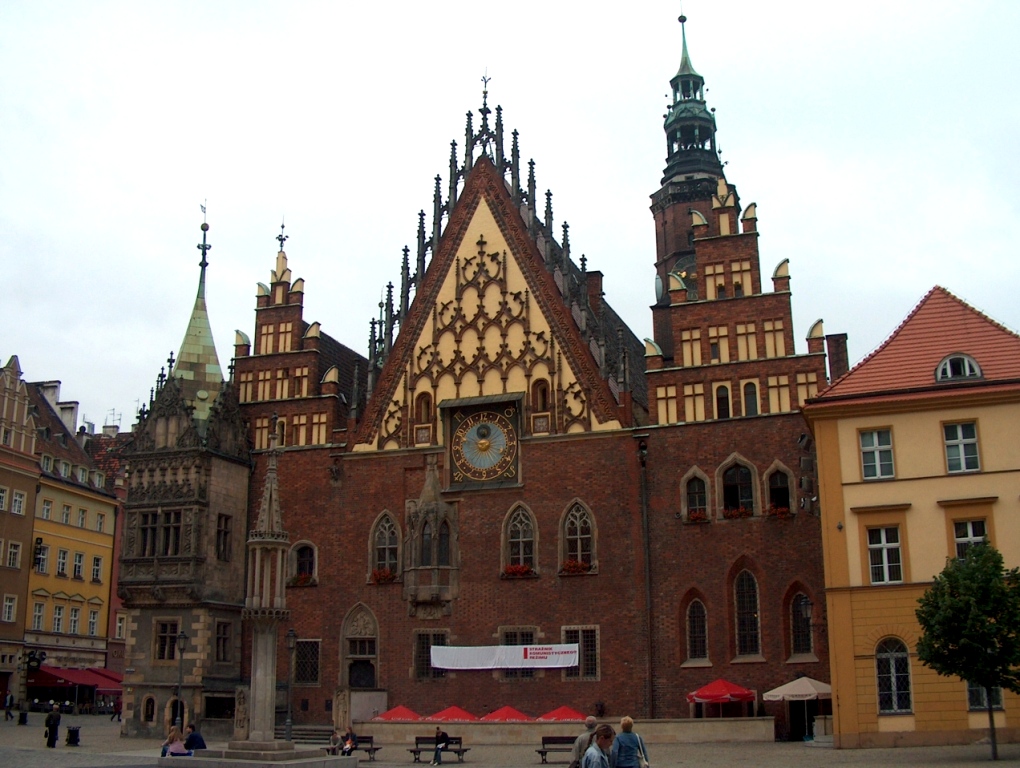 готическая ратуша готическая ратуша