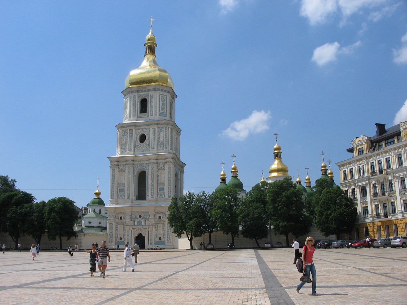 Колокольня Софийского собора на Софийской площади