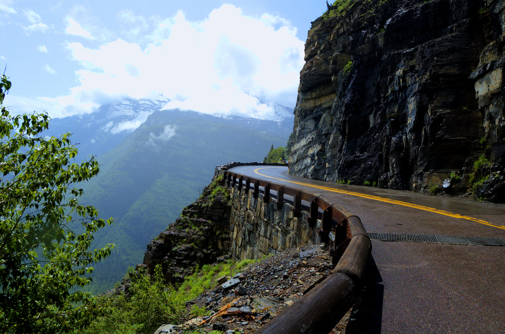 Going-to-the-Sun Road в США Going-to-the-Sun Road в США