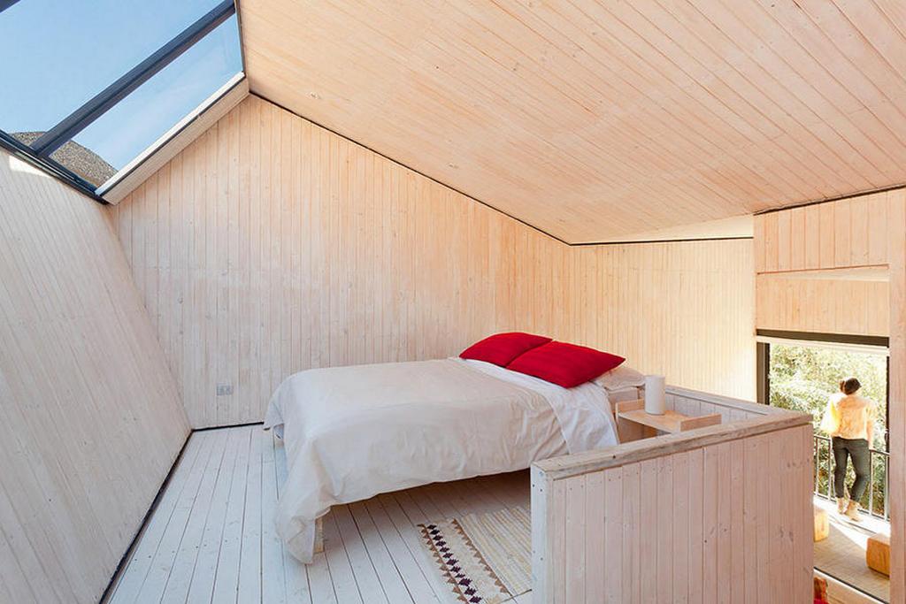 Спальня отеля Elqui Domos в Чили Спальня отеля Elqui Domos в Чили