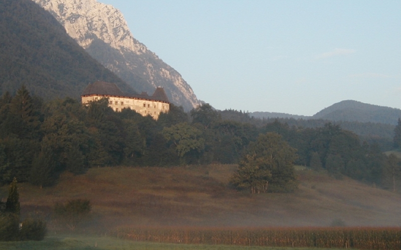 замок Штауфенек zamok Shtaufenek