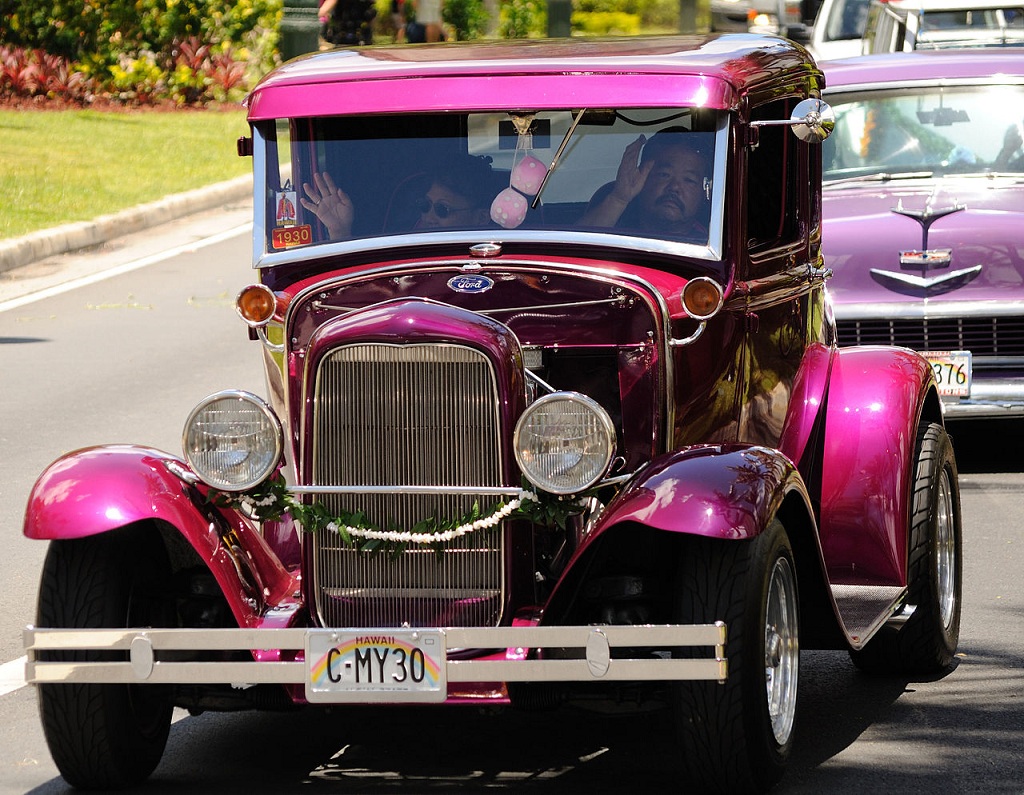 Парад эксклюзивных авто на Гавайях