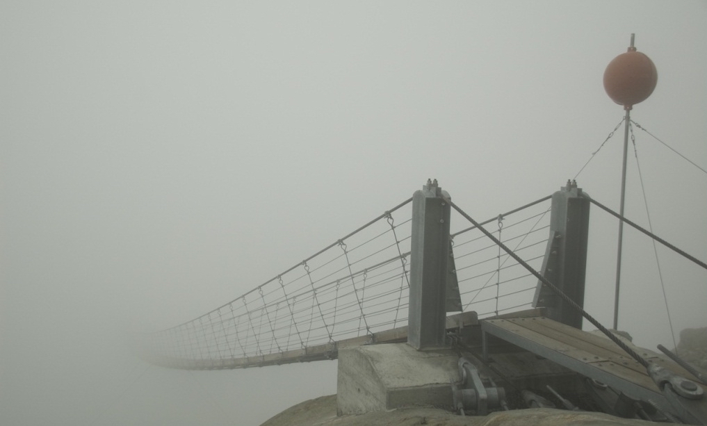 Мост Triftbrücke, Швейцария 15-samyh-zhutkih-mostov-10.jpg
