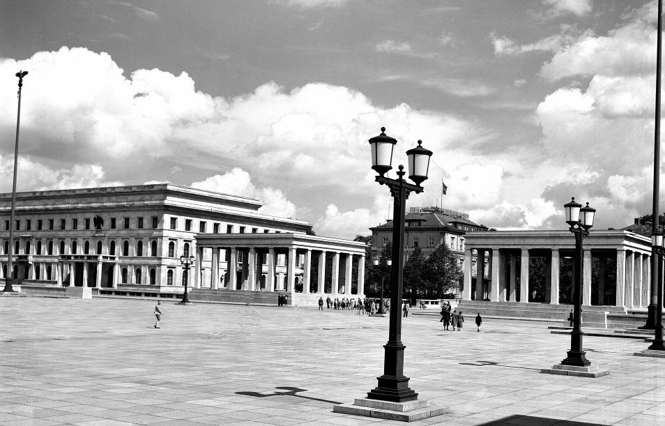 Храмы почета 12-dostoprimechatelnostej-kotorye-my-poterjali-5.jpg